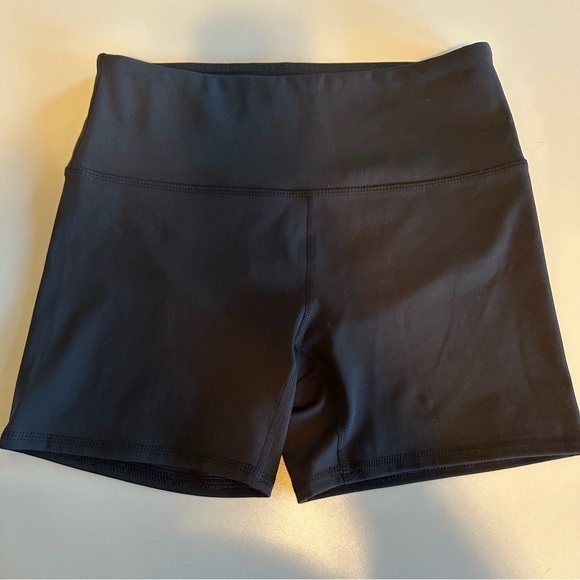 RBX 2-Pack: Set of Shorts Women’s Medium (Black and Multicolored) New with Tags - Picture 9 of 15